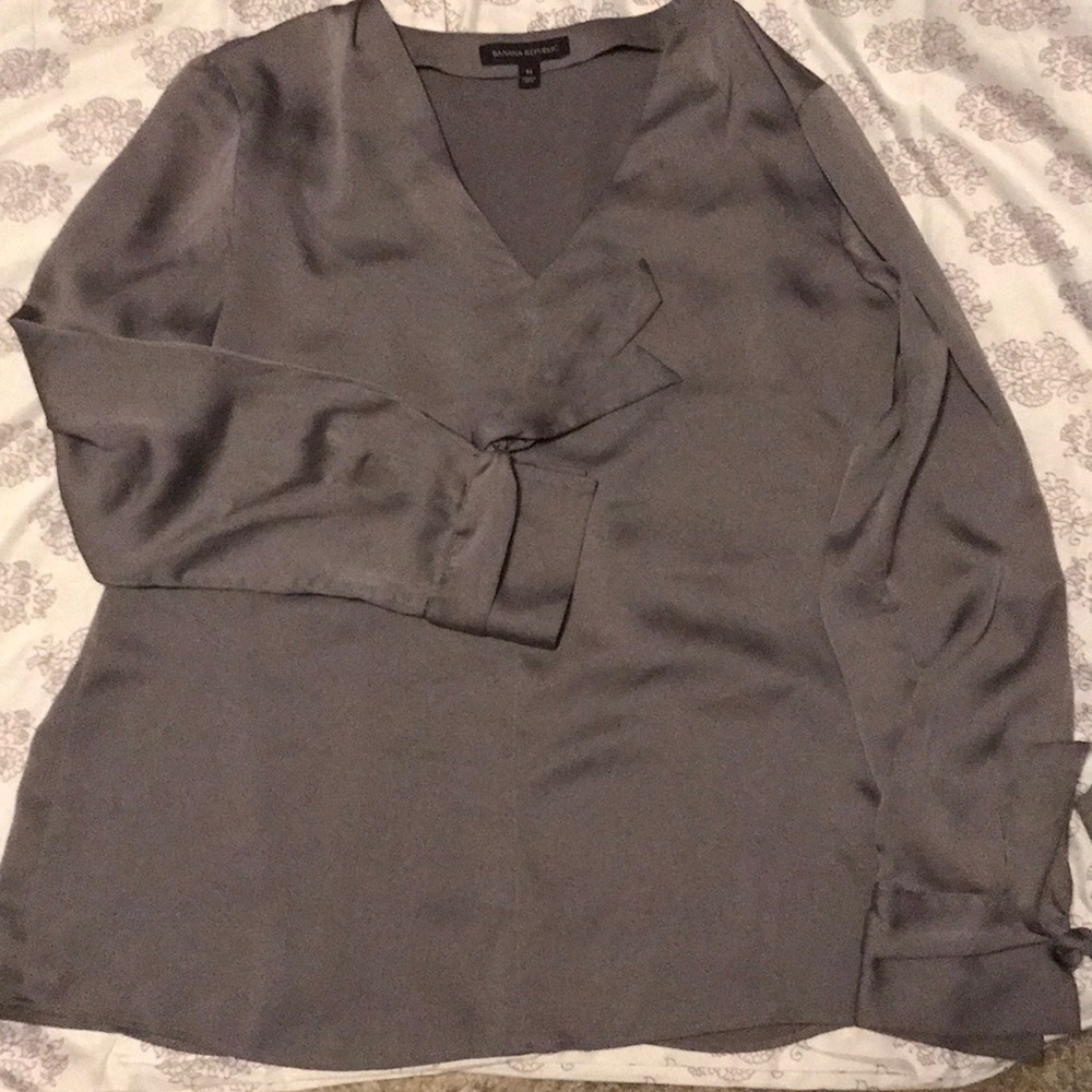 Women’s Silk Grey blouse